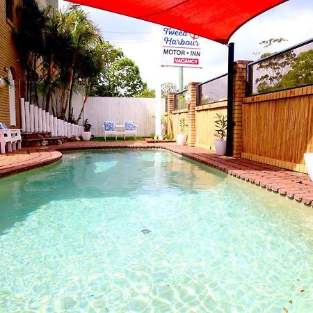 Tweed Harbour Motor Inn Туид Хедс Екстериор снимка