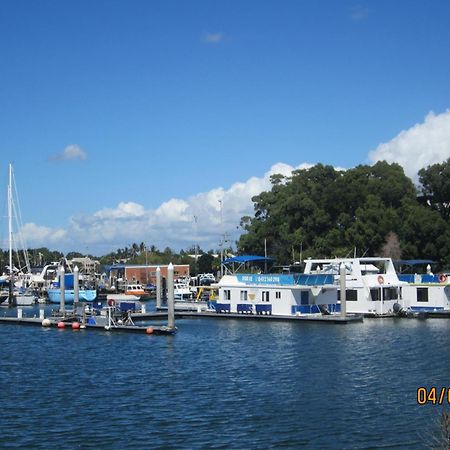 Tweed Harbour Motor Inn Туид Хедс Екстериор снимка